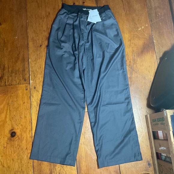 Low Classic Pants - Low Classic NWT Pants Elastic Waistband Logo Pull On Gray